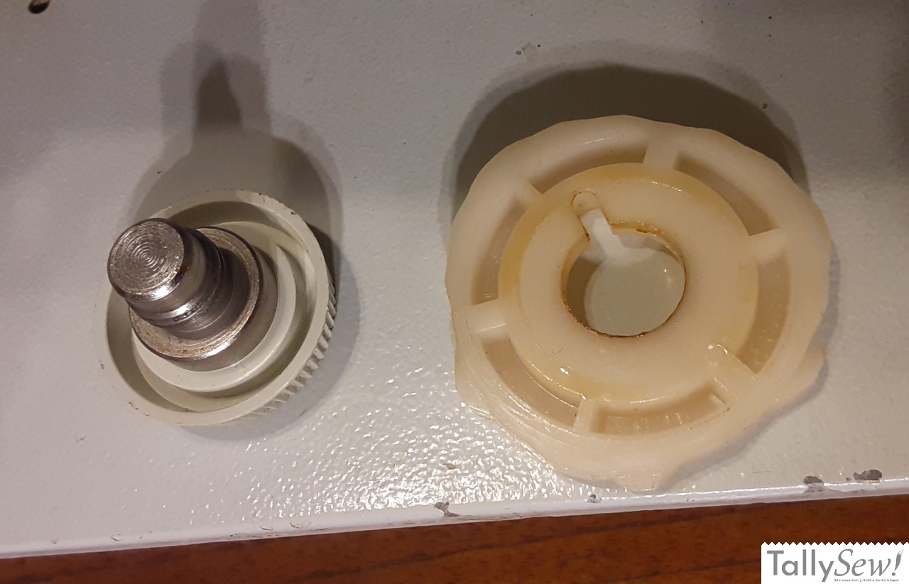 Flexi Stitch cam and cam holder