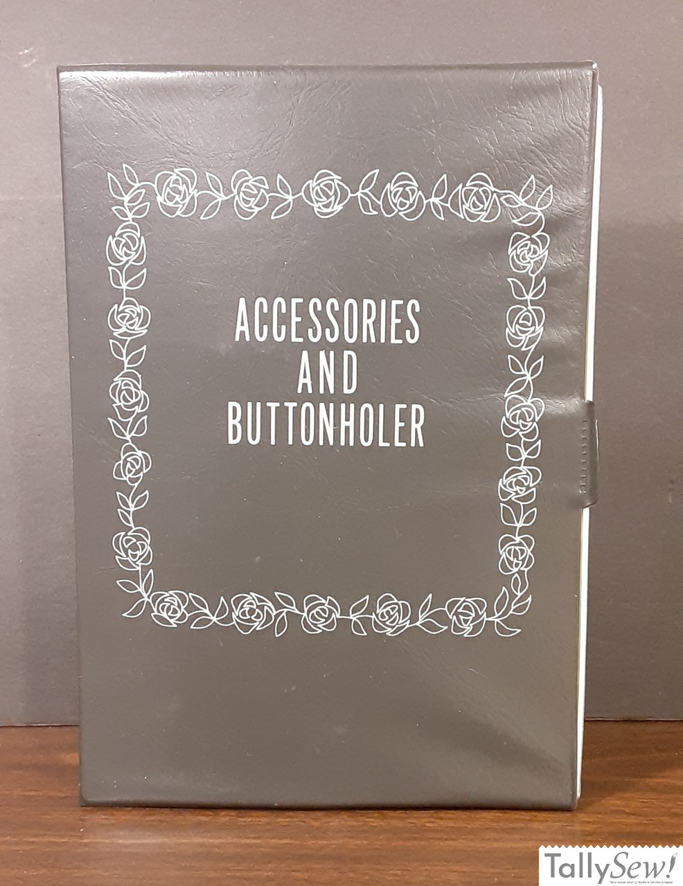Kenmore Story Book - Accessories and Buttonholer - Cover